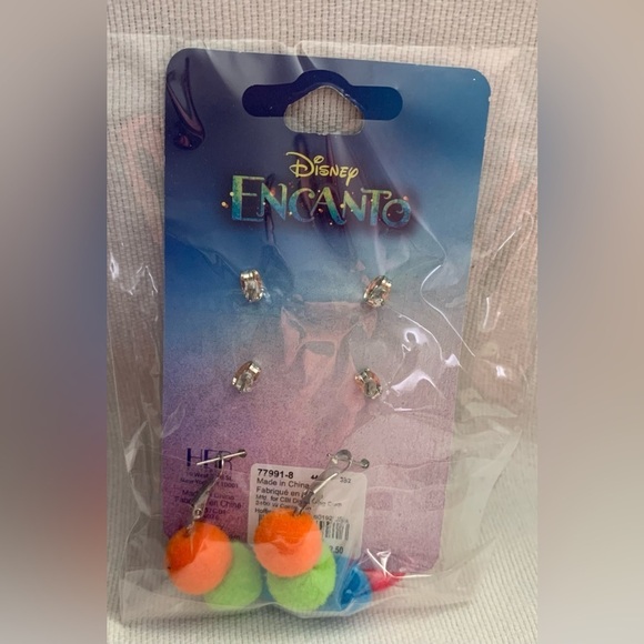 NWT Clair’s Disney Encanto Accessories Bundle - Picture 9 of 10